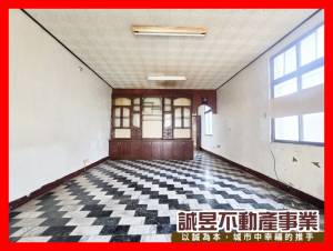 誠昱/十二佃邊間前後路便.
